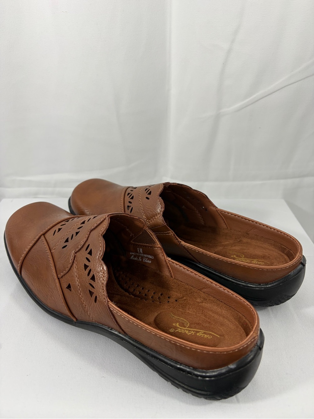 NWT Easy Street Women’s Size 8 Brown Slip-On Loafers - Picture 5 of 8